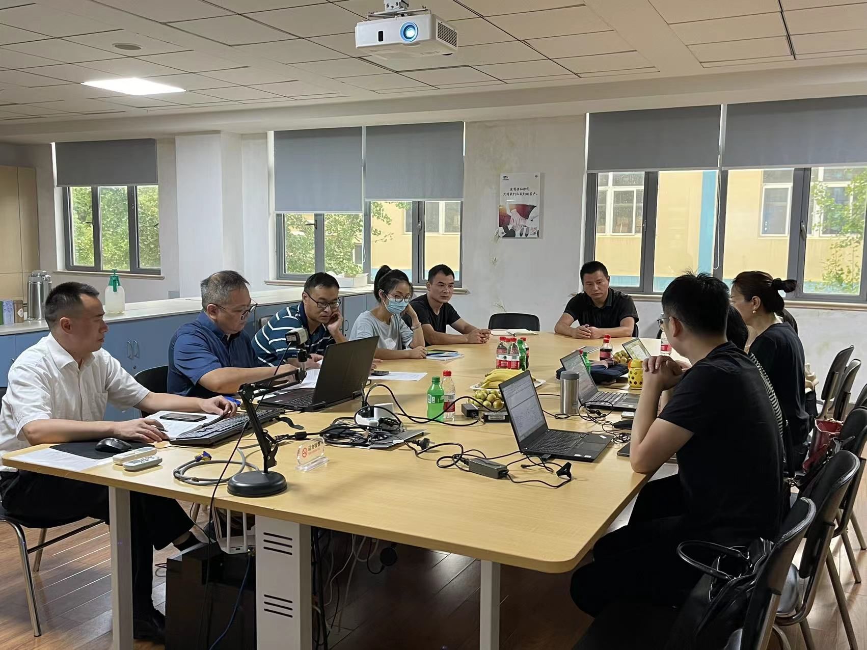 萌恒抽紗通過測量管理體系認(rèn)證