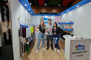 高舉新年出海拓市第一棒 | 萌恒參加2024哥倫比亞紡織面料服裝展